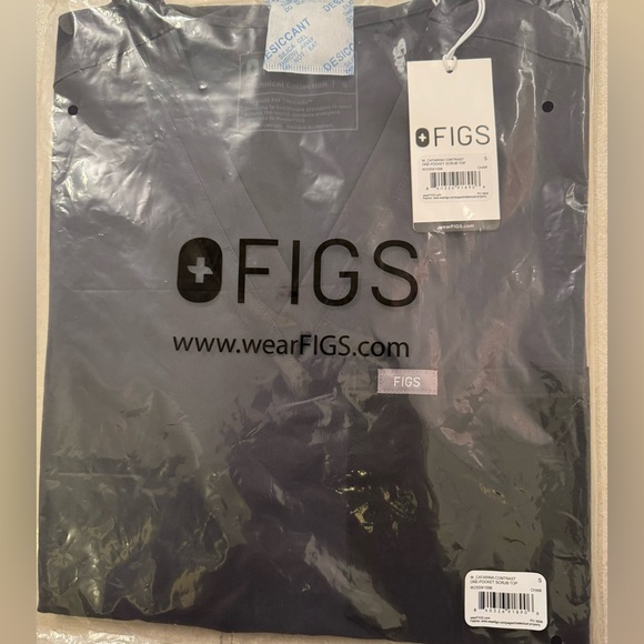 Figs Women’s Catarina One-pocket scrub top in Charcoal size Small - Picture 2 of 2